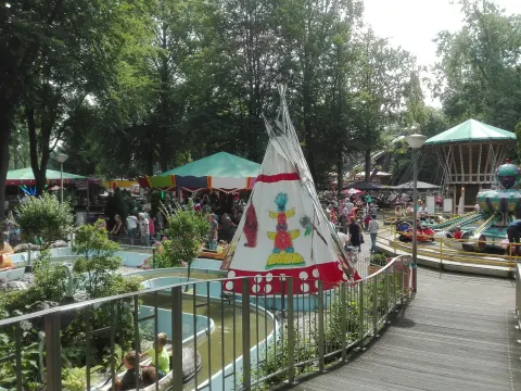 Foto 5 van Familiepretpark De Waarbeek