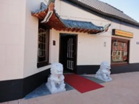 Ming Garden