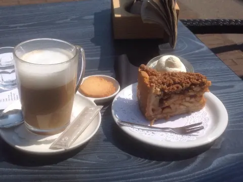 Foto 3 van Lunchcafe De Zoetelaar