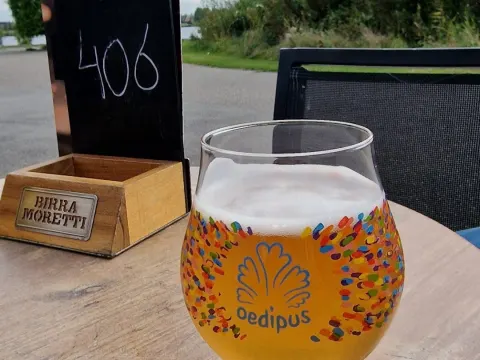 Foto 2 van De Lieveling.