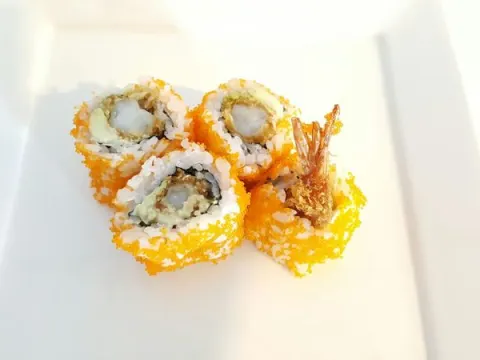 STELLA SUSHI & SNACK