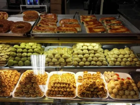 Tugra Baklava