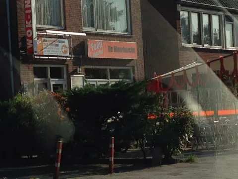 Foto 3 van Snackbar Meerburcht