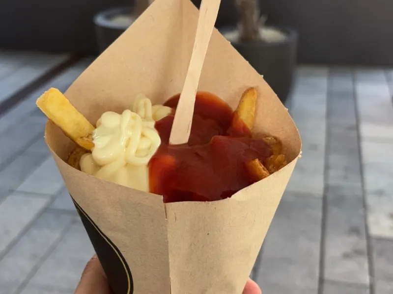 Foto 1 van Pommes Frites
