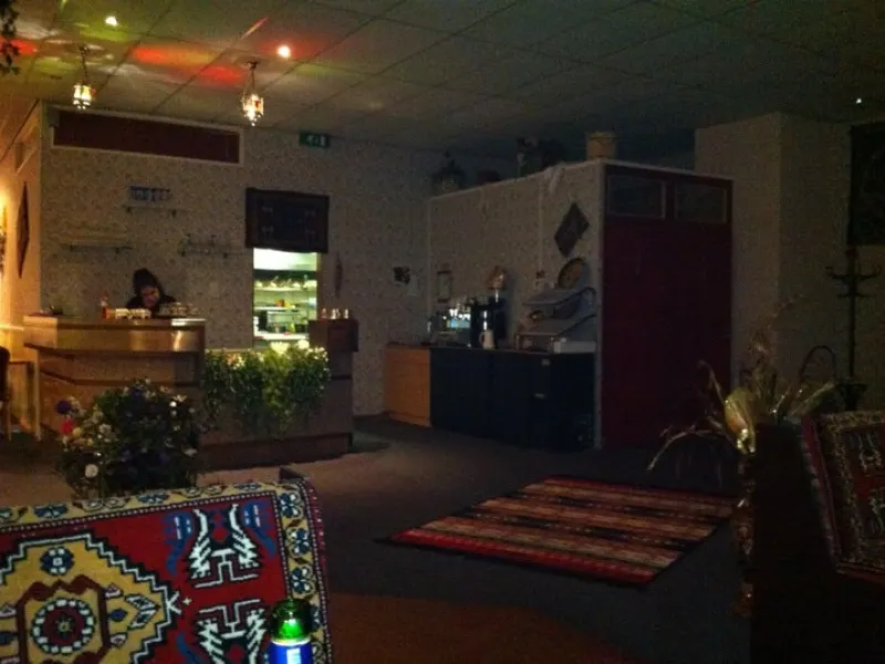 Foto 1 van Sofra