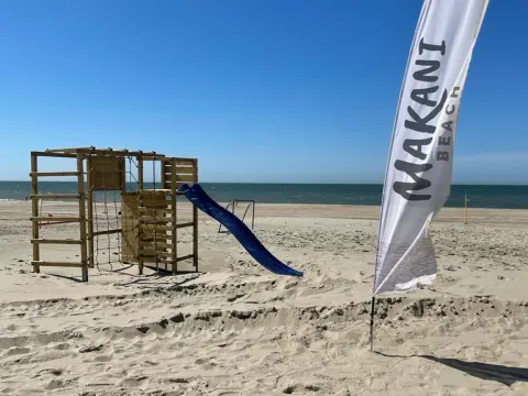 Foto 3 van Makani Beach