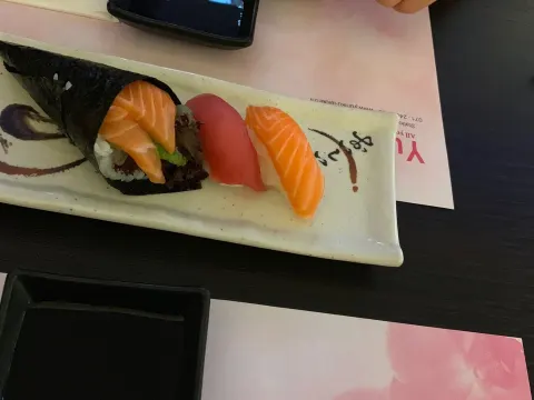 Yuniki - AYCE Sushi & Grill