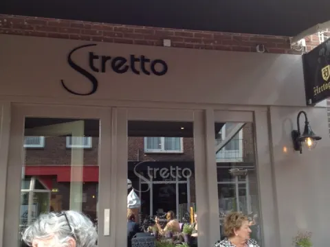 Stretto