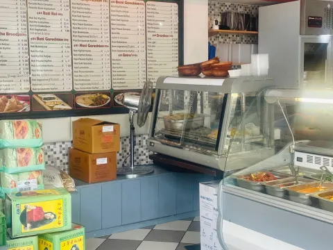 Foto 5 van Roti Corner