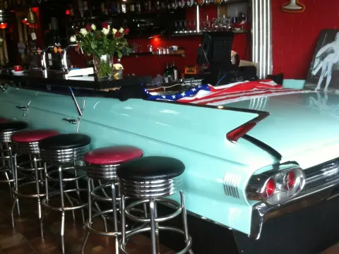 Foto 2 van Charley's diner