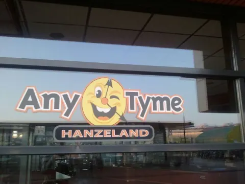 AnyTyme Snack & Dine