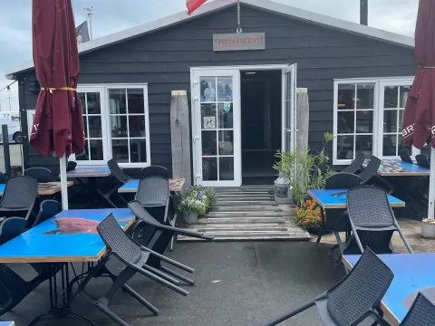 Foto 2 van Bru 17