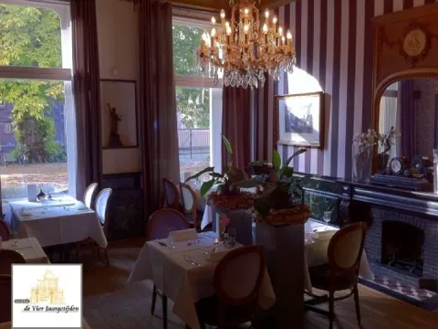Salon Restaurant