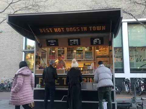 Hot-Dogs Cold Drinks