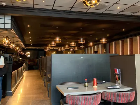 Sakana (Sushi & Grill)