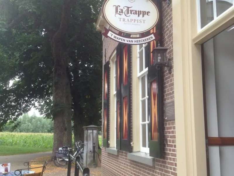 Foto 1 van Wapen Van Heeckeren