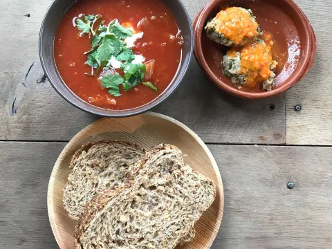 Foto 4 van Voldaan - Soep & Ballen