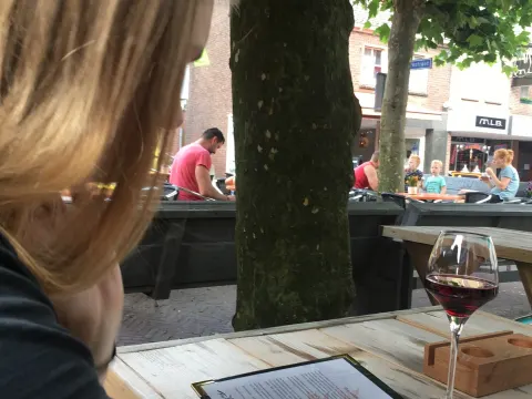 Eetcafé Nisa