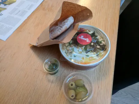Foto 5 van Juuls Hummus