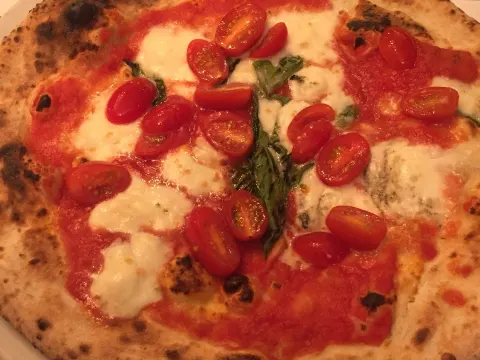 SOTTO - Pizza Legàle