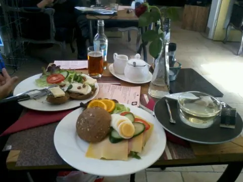 Cafe 1640