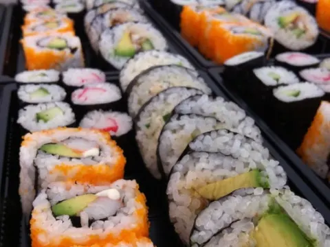 Du Mi Sushi HQ