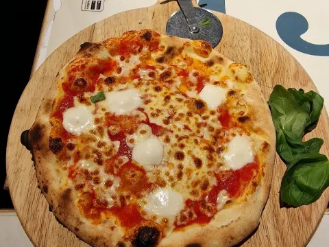 Foto 2 van Pietza