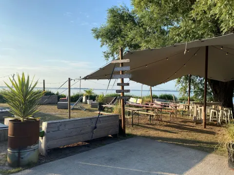 Foto 2 van Telstar Surfclub