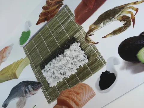Maki & more