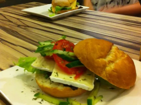 Foto 4 van Burgers & zo