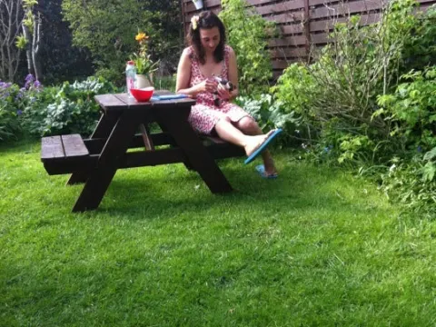 Foto 2 van BBQ In Tuin