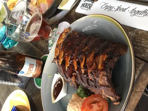 Foto 4 van The Smokehouse