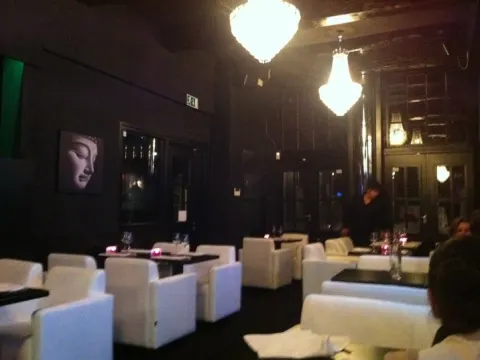 Foto 2 van The Lotus Lounge