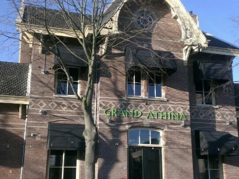 Foto 1 van Grand Athina