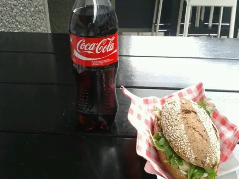 Foto 3 van Pims Broodjeszaak