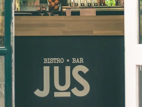 Foto 4 van Bistro Bar JUS