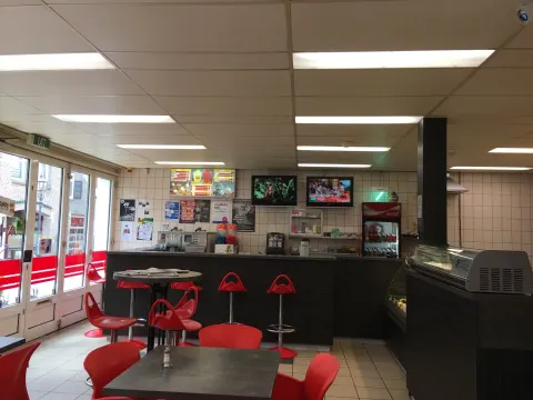 Foto 2 van Cafetaria De Lekkerbek