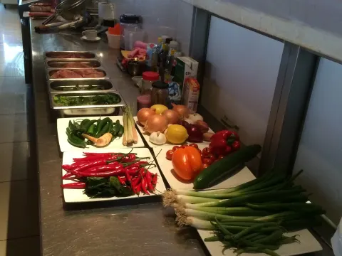 Wok Fong Shou, Ewijk