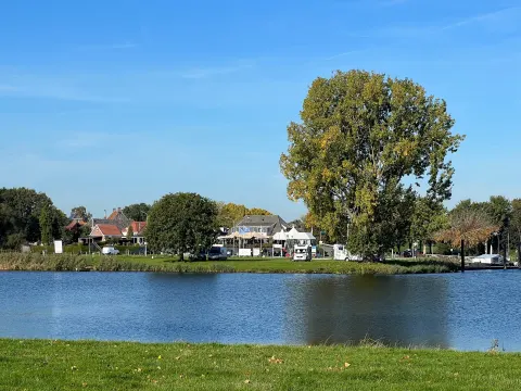 Foto 2 van Foepy’s Aan De Maas