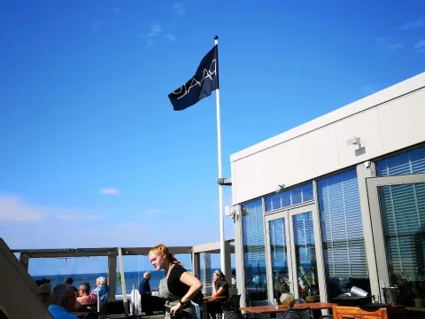 Strandpaviljoen Paal Zes