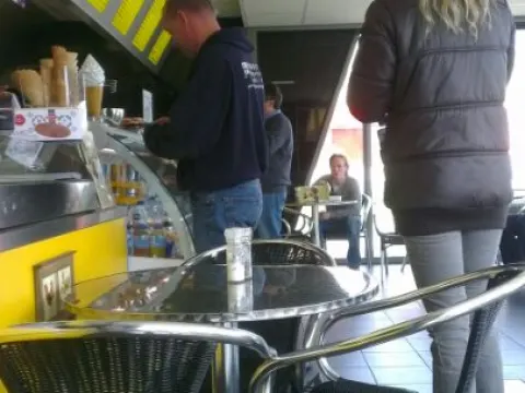 Foto 3 van Kip Royaal