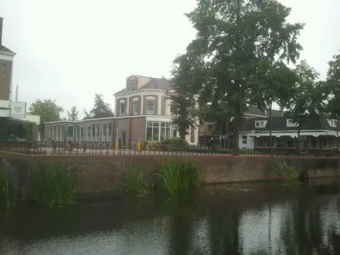 't Olde Postkantoor Grand Cafe