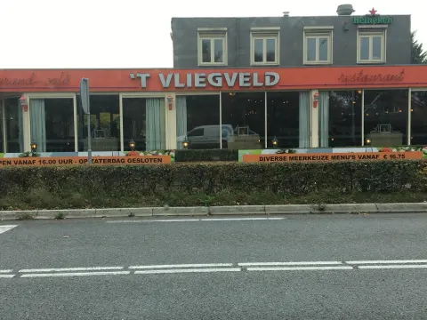 Foto 3 van Grand Café - Restaurant 't Vliegveld