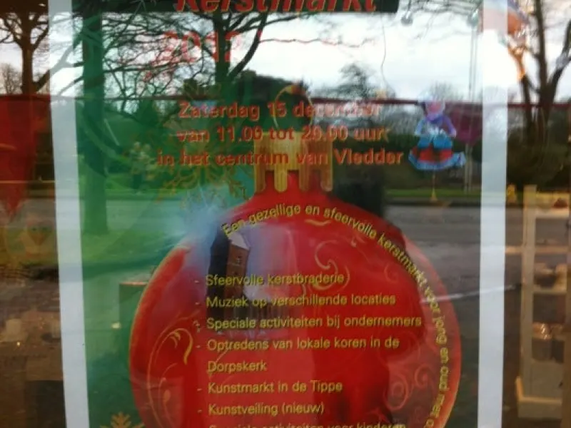 Foto 1 van Vledderplaza