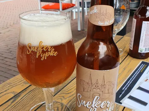 Aan de Gracht