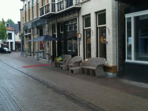 The Gallery Tapas en Wijnen
