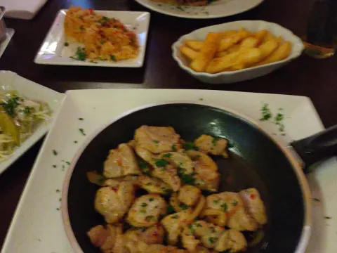 Foto 2 van Grieks Restaurant Thessaloniki