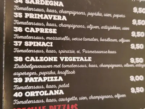 Foto 2 van Frank & An Pizzeria & Cafetaria