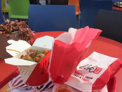 Foto 2 van Woktogo