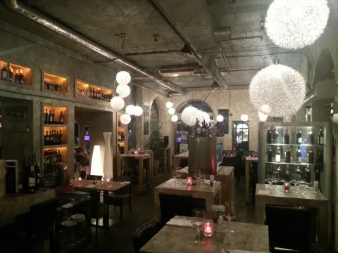Foto 2 van Solo Vino winebar